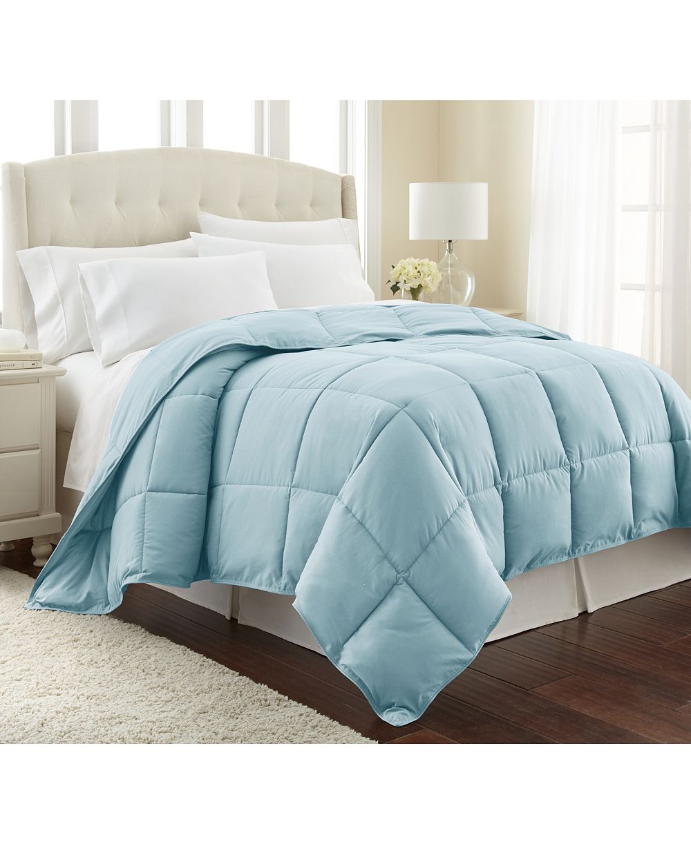 Southshore Fine Linens Premium Down Alternative Comforter, King