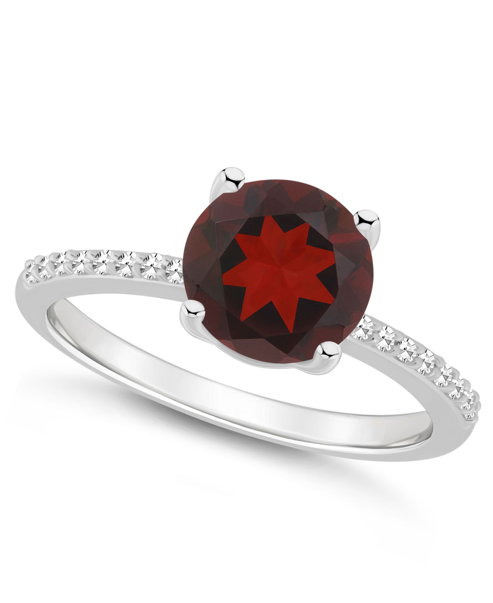 Кольцо Macy's с гранатом (2-1/2 ct.t.w.) и бриллиантом (1/10 ct.t.w.) из стерлингового серебра