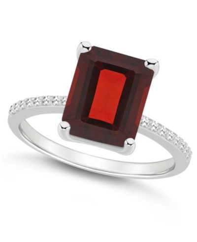 Кольцо Macy's Women's Garnet (4 ct.t.w.) и Diamond (1/10 ct.t.w.) в Sterling Silver
