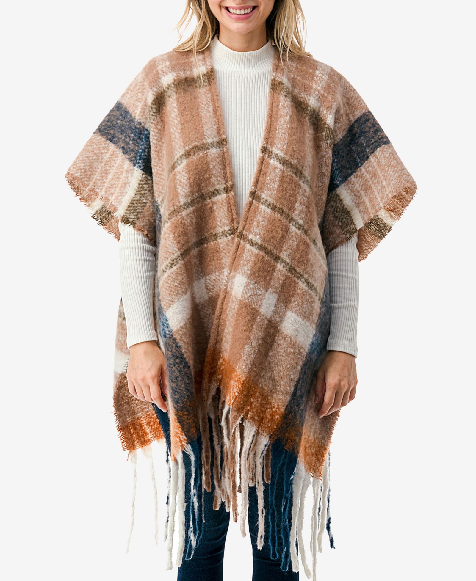 Женское пончо Marcus Adler Plaid Poncho with Fringe Detail