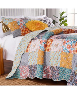 Комплект стеганого одеяла Greenland Home Fashions Carlie Calico 3-Pc., King/California King