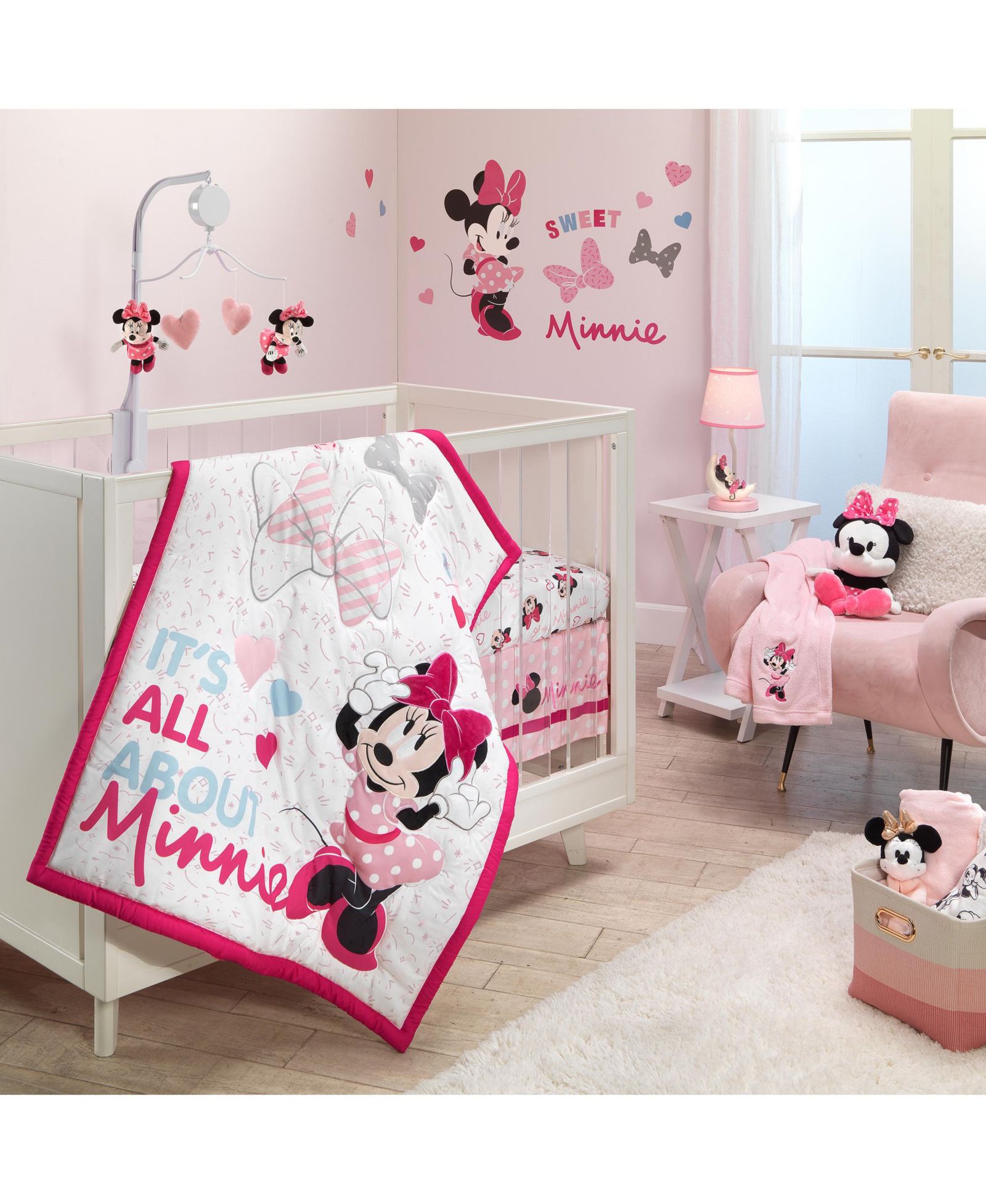 Комплект постельного белья для детской кроватки Lambs & Ivy Disney Minnie Mouse Love 3-piece розовый