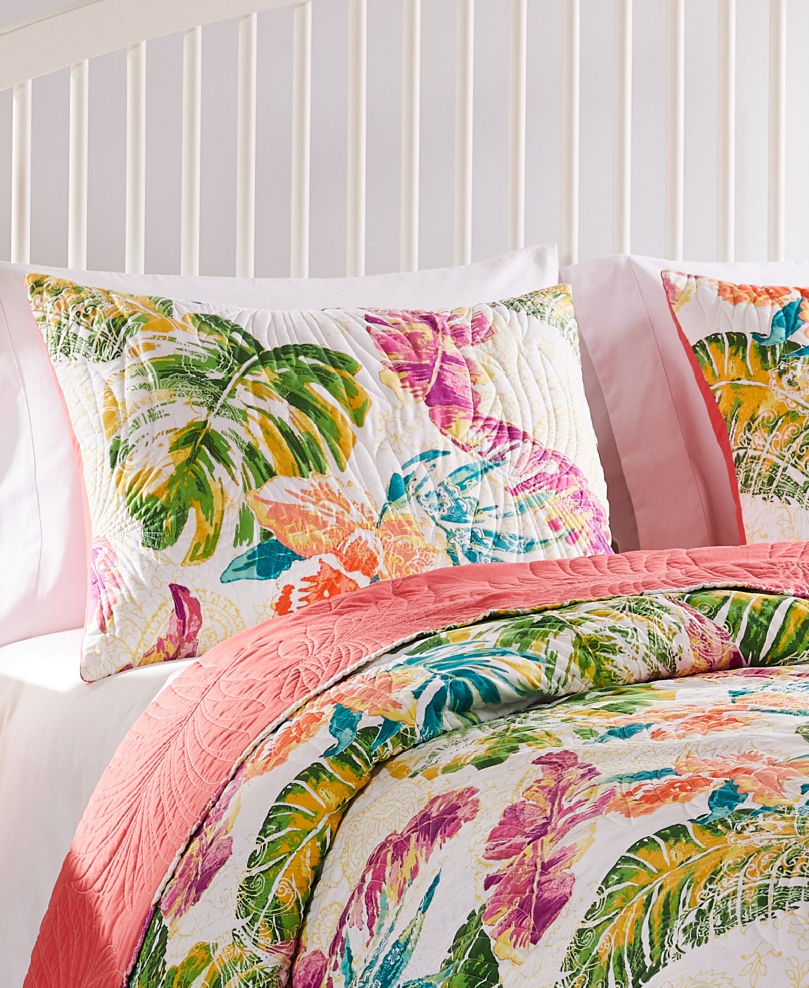 Наволочка Greenland Home Fashions Tropics Coastal Palm, Standard