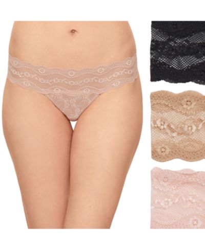 b.tempt'd by Wacoal Women's 3-Pk. Lace Kiss Thong Underwear 970582