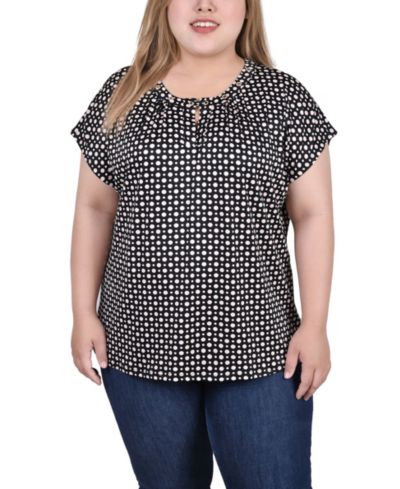 Black White Pink Dot
