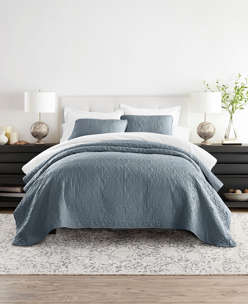 ienjoy Home Floral Stitch 3-Pc. 3-Pc. Lightweight Quilt Set, King/California King
