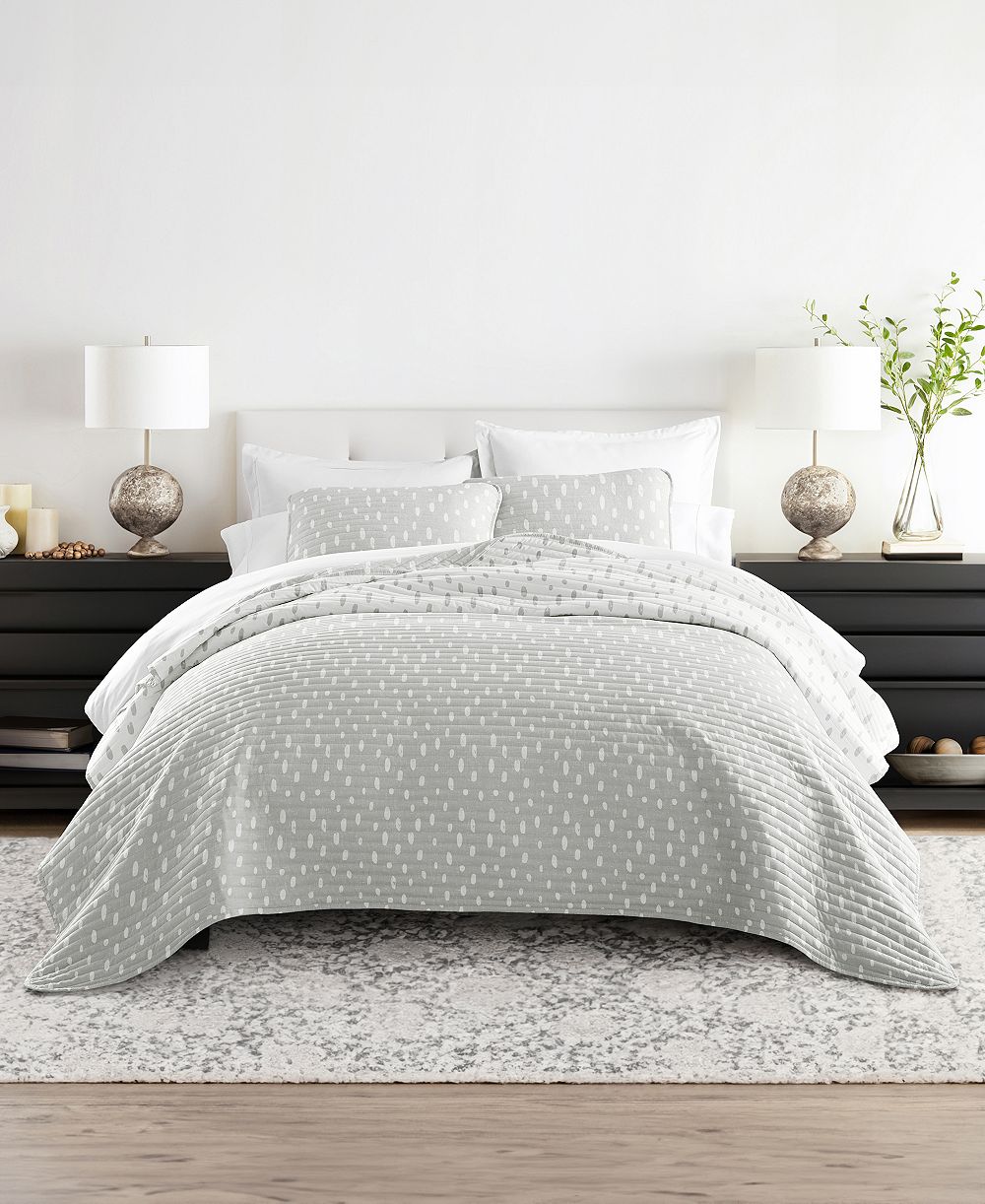 ienjoy Home Painted Dots Reversible 3-Pc. Lightweight Quilt Set, King/California King