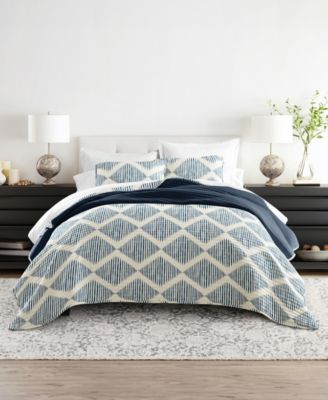 ienjoy Home Distressed Diamond Reversible 2-Pc. Lightweight Quilt Set, Twin/Twin XL