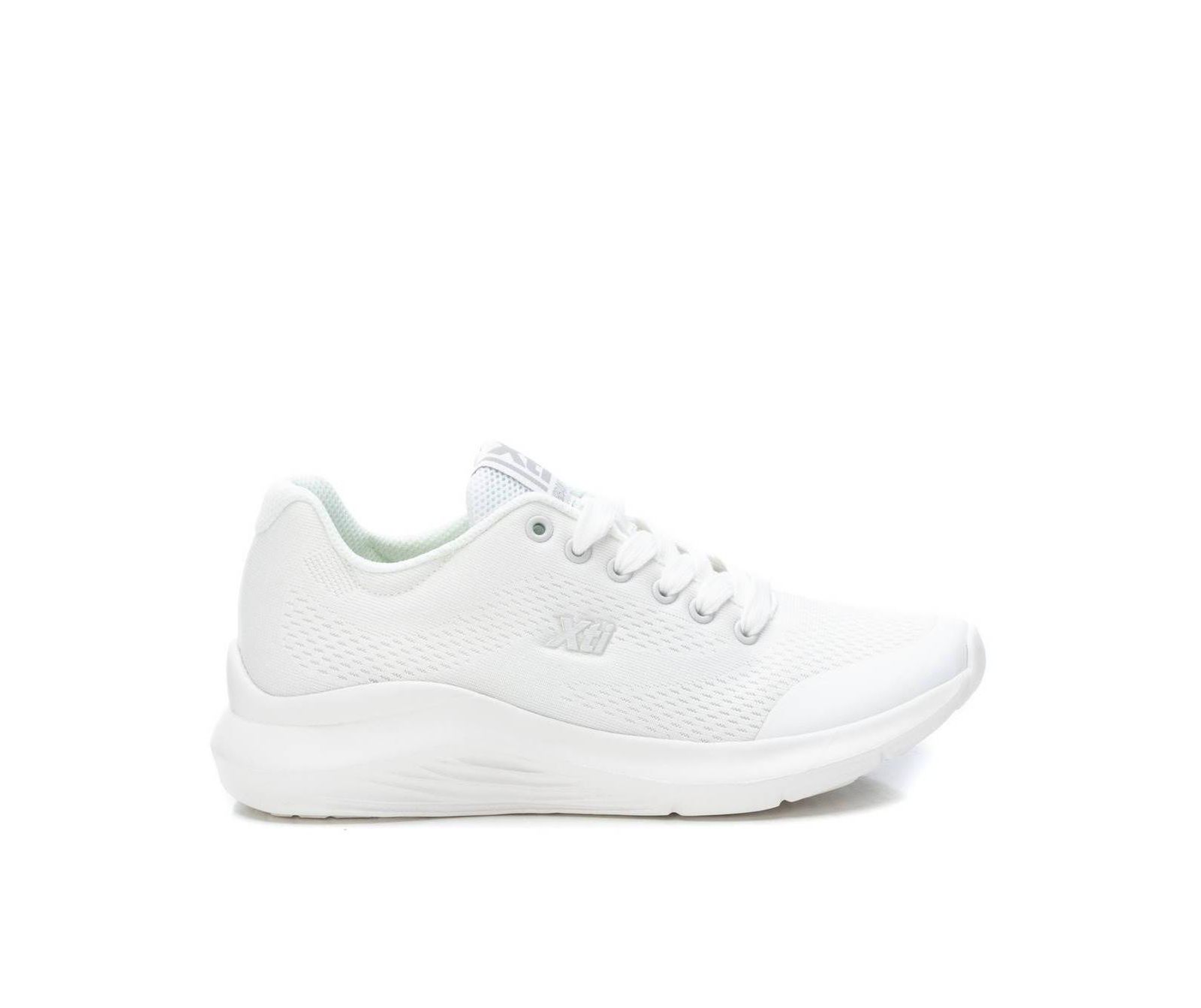 XTI Женские кроссовки White