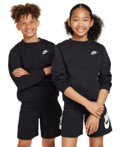 Nike Boys' and Girls' Sportswear Club Fleece Classic-Fit Sweatshirt
