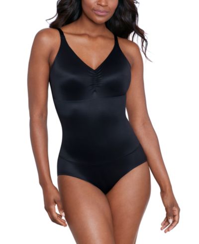 Женское корректирующее белье Miraclesuit® Women's Comfy Curves Firm Control Wireless Bodybriefer 2510