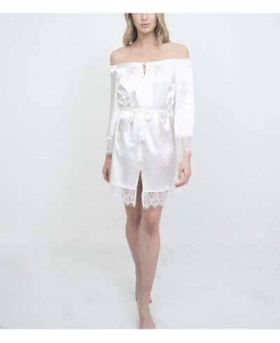 Le Laurier Bridal Women's Bridal Off-The-Shoulder Lace Trim The Hair and Makeup Robe