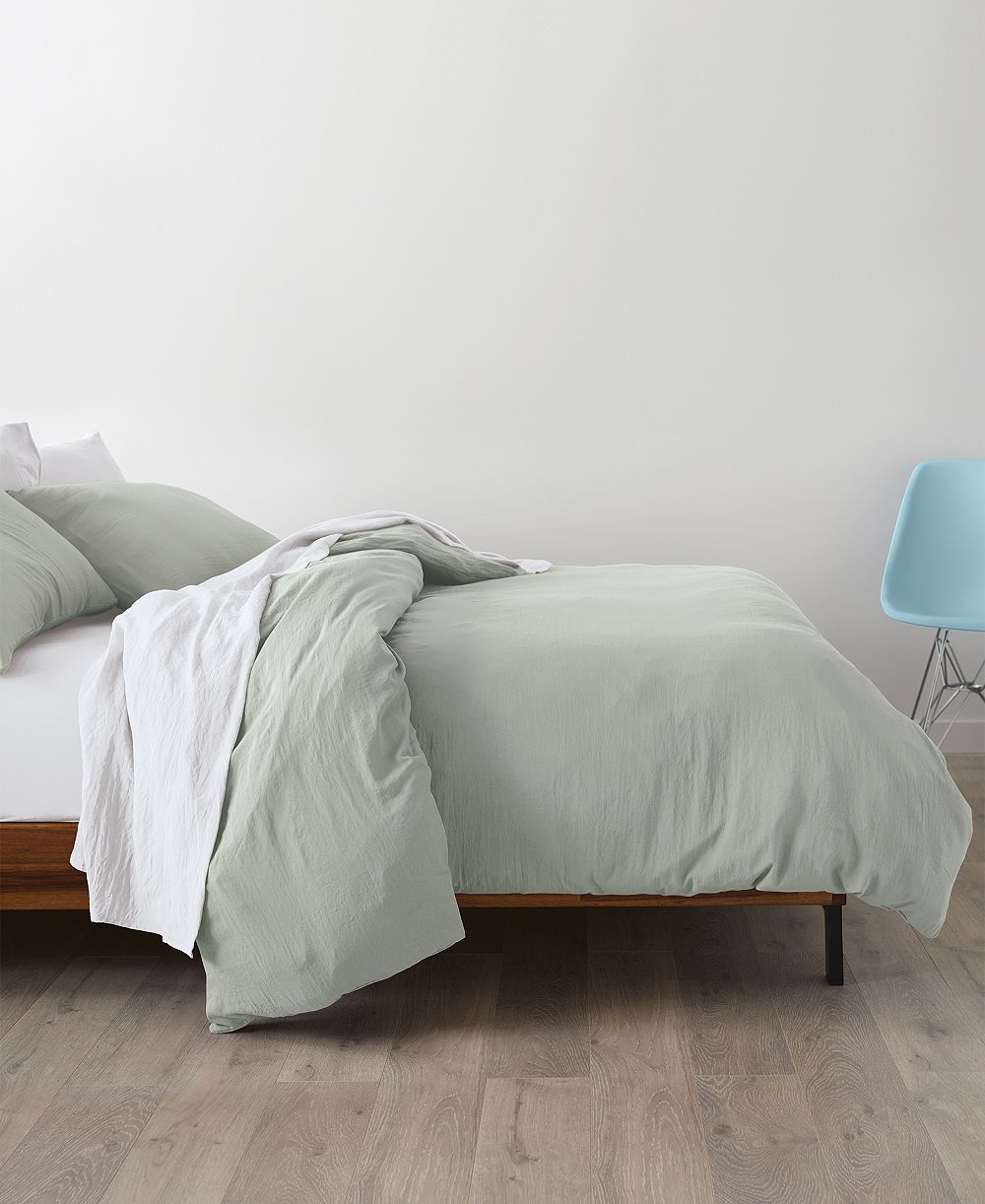Комплект из 8 предметов Ella Jayne Triple Brushed Microfiber Duvet Bundle, Full