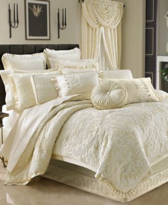 J Queen New York Marquis 3-Pc. Duvet Cover Set, King
