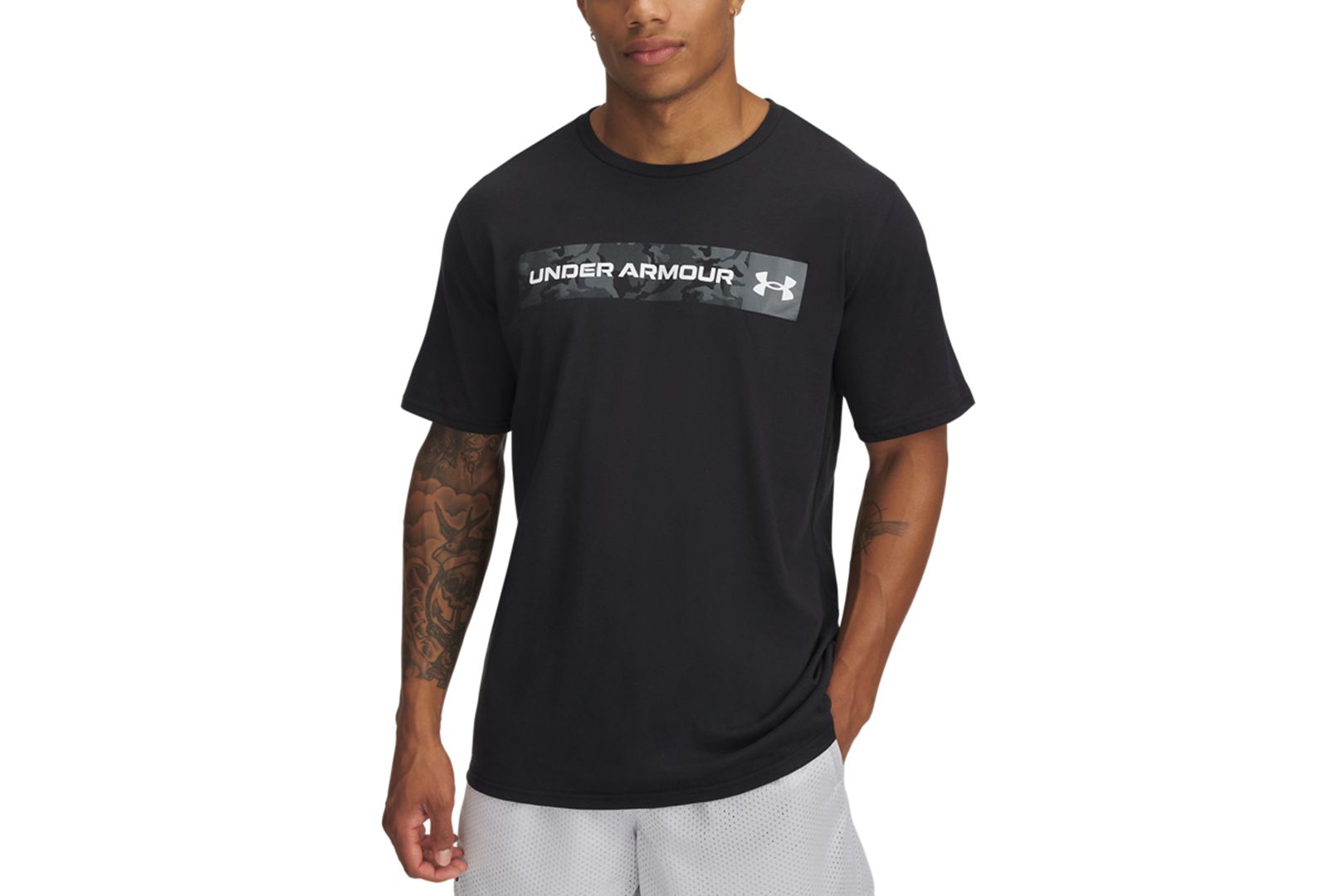 Under Armour Men's Camo Panel Logo Graphic T-Shirt