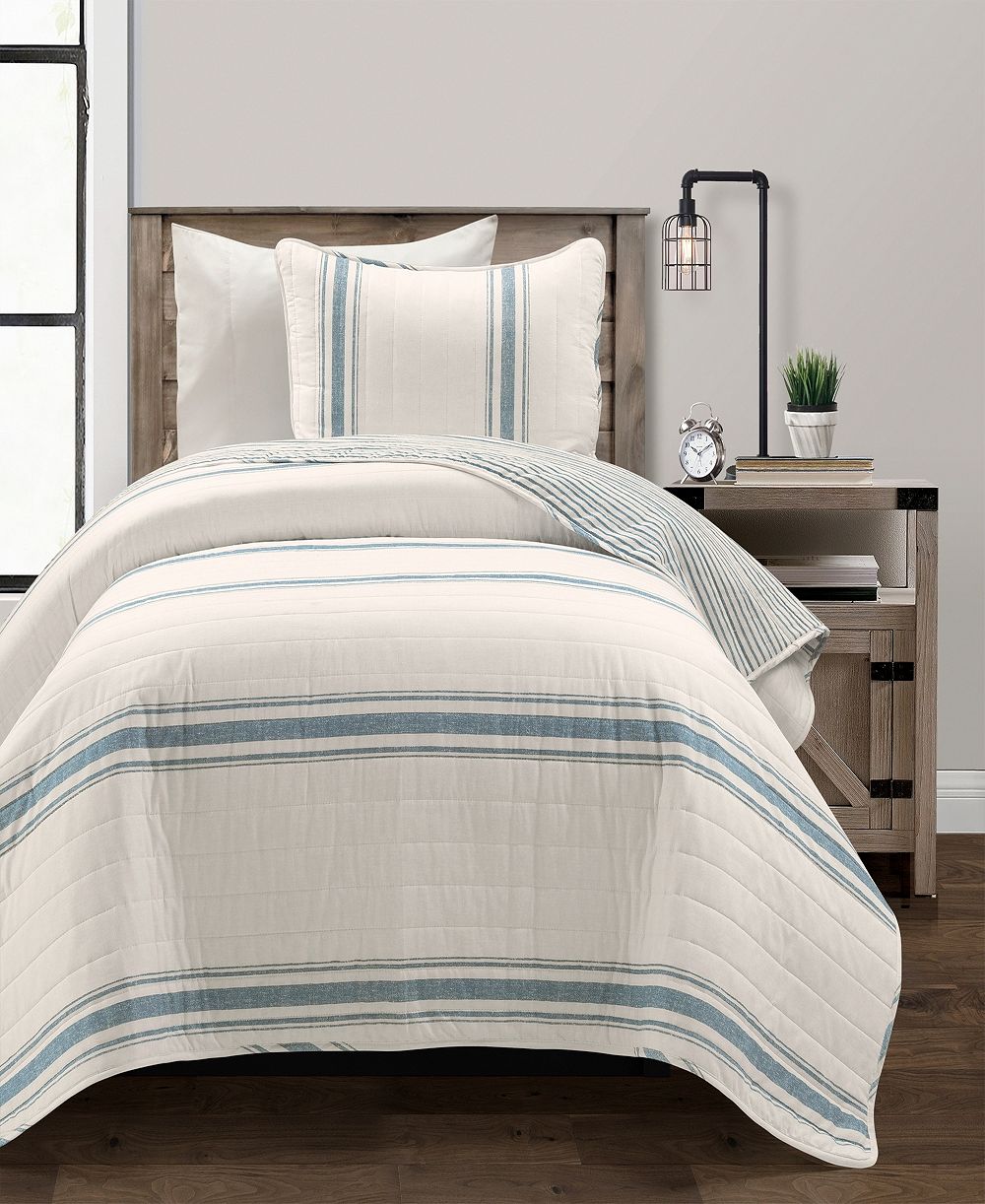 Двусторонний хлопковый стеганый комплект Lush Décor Farmhouse Stripe 2-Piece Quilt Twin/Twin XL