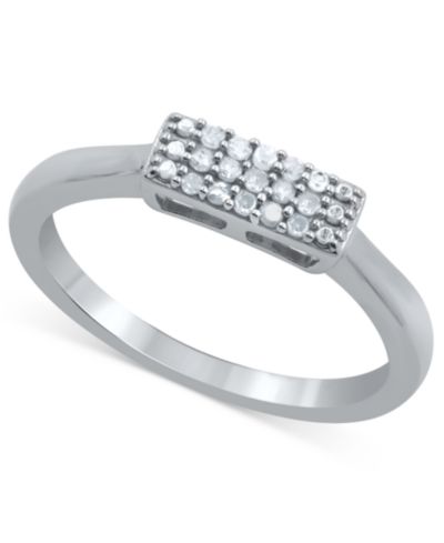 Кольцо с мини-кластером бриллиантов (1/10 ct. t.w.) в серебре