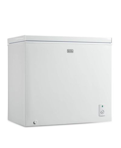 Black & Decker 5.0 Cu. Ft. Chest Freezer, Holds up to 175 Lbs. of Frozen Food with Organizer Basket