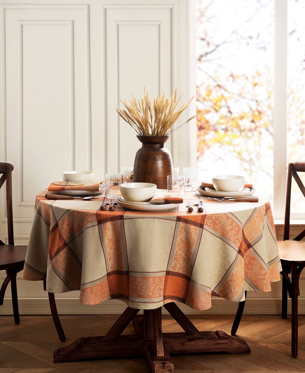 Скатерть Elrene Autumnal Harvest Jacquard, круглая 70"
