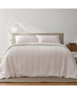White & clay stitch