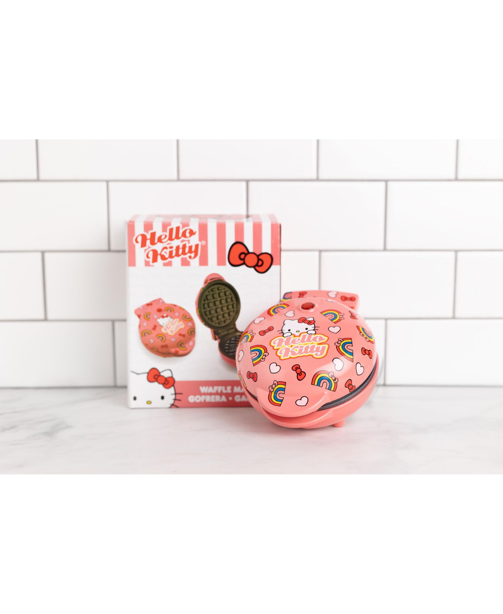 Мини-вафельница Uncanny Brands Hello Kitty