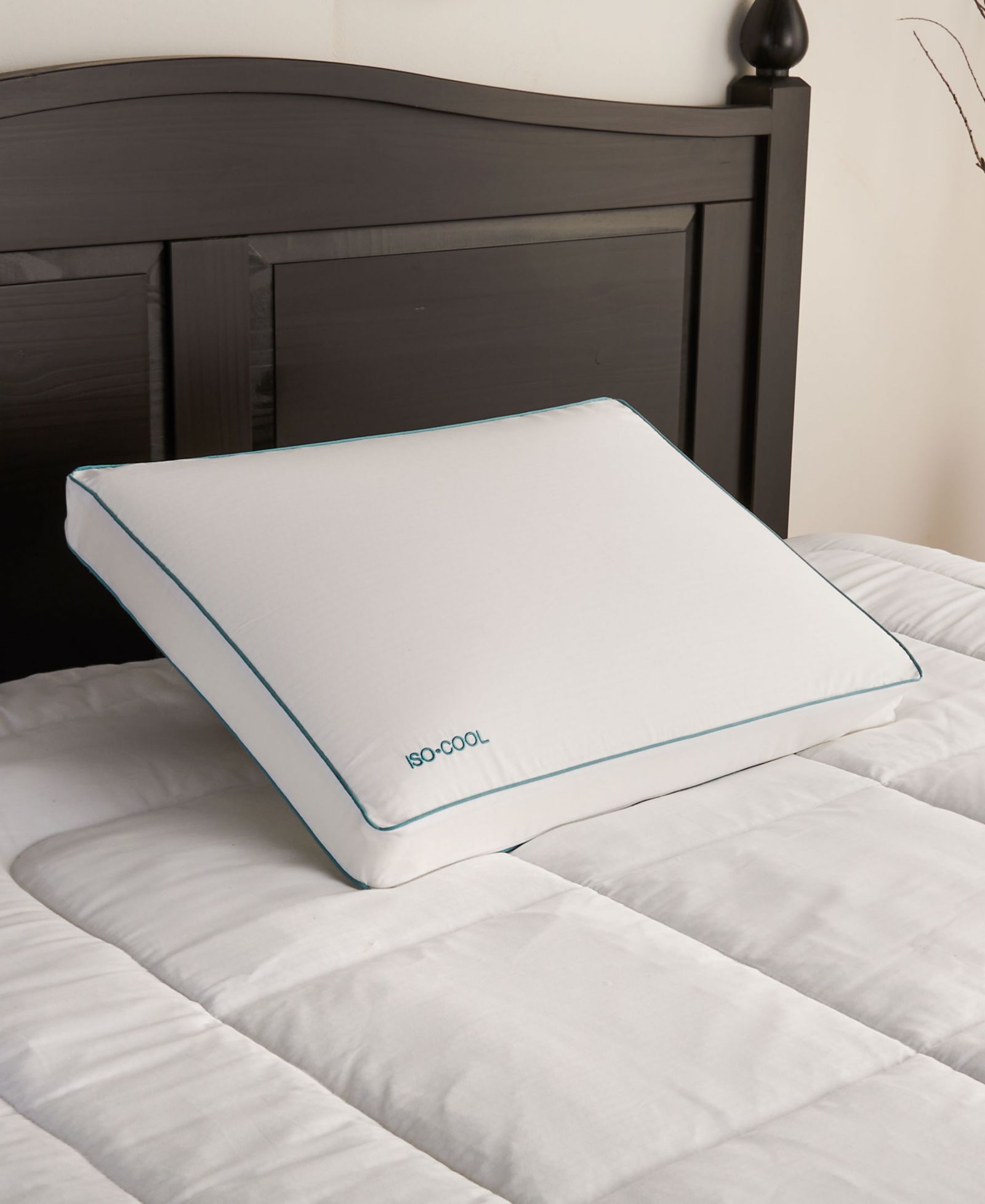 Подушка IsoCool Serene Foam Side Sleeper, Standard/Queen