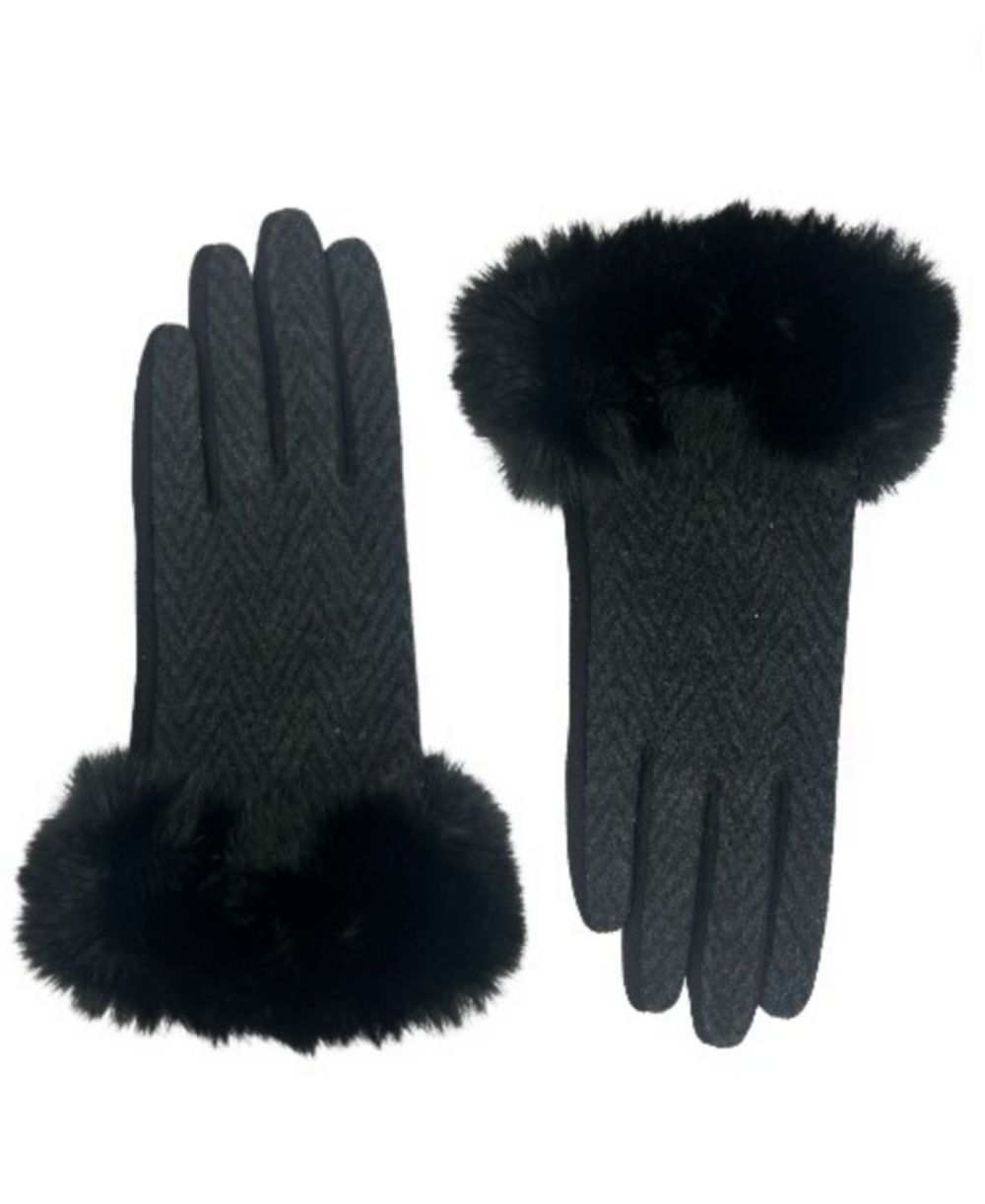 Marcus Adler Chevron Faux Fur Cuff Touchscreen Jersey Glove