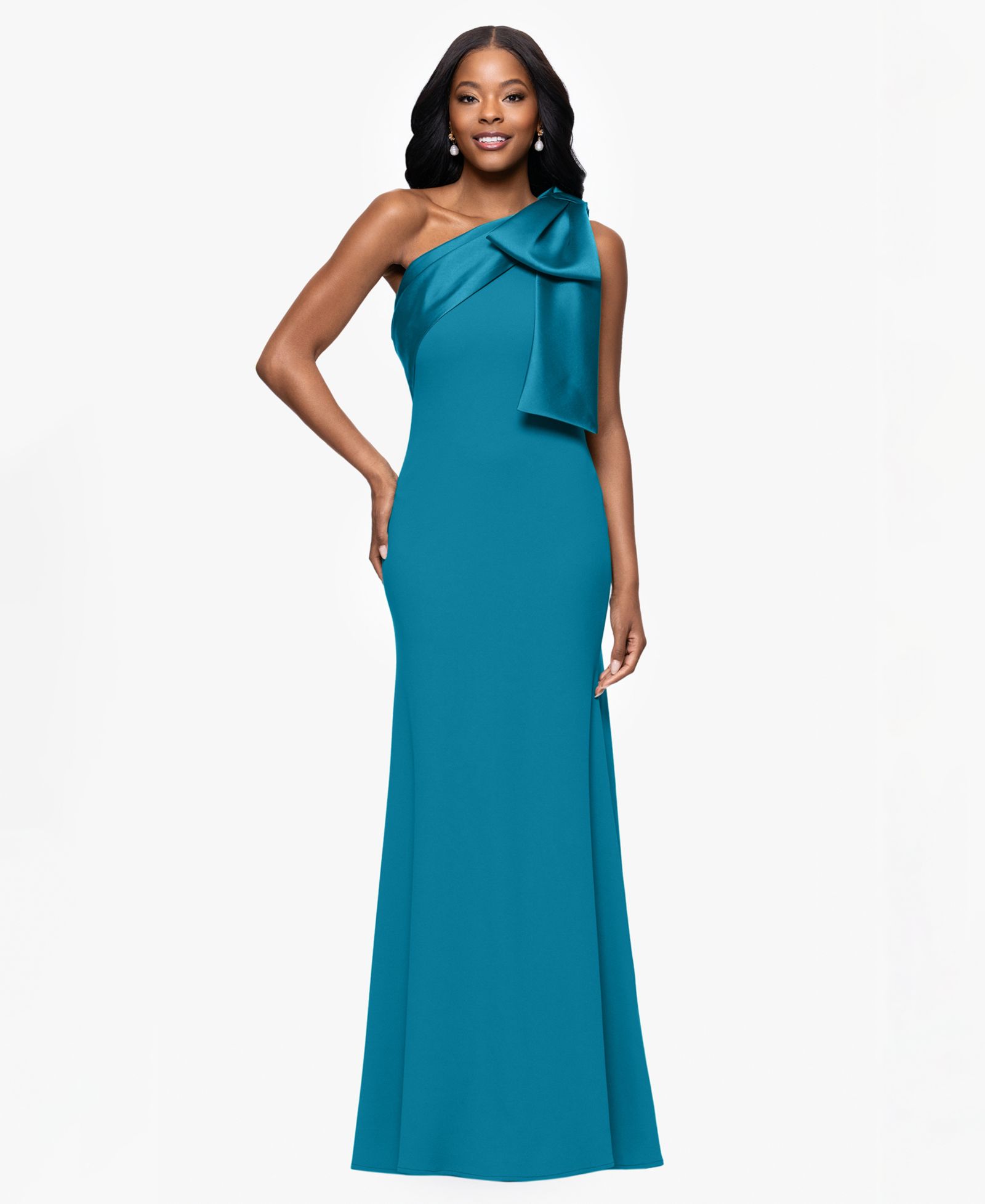 Betsy & Adam Women's Bow-Trimmed One-Shoulder Gown