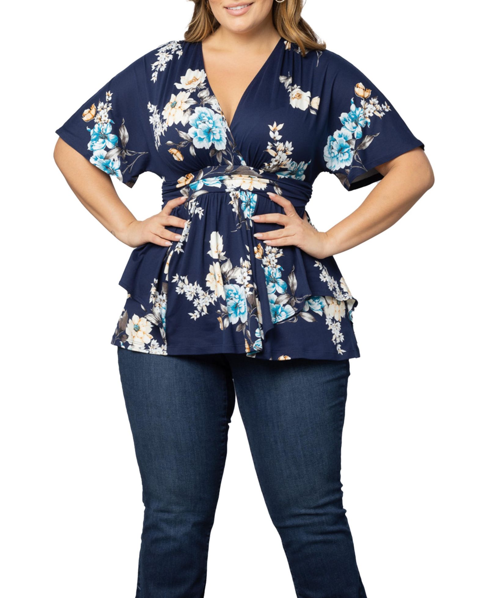Kiyonna Plus Size Encore Short Sleeve Printed Top