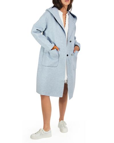Light/pastel Blue