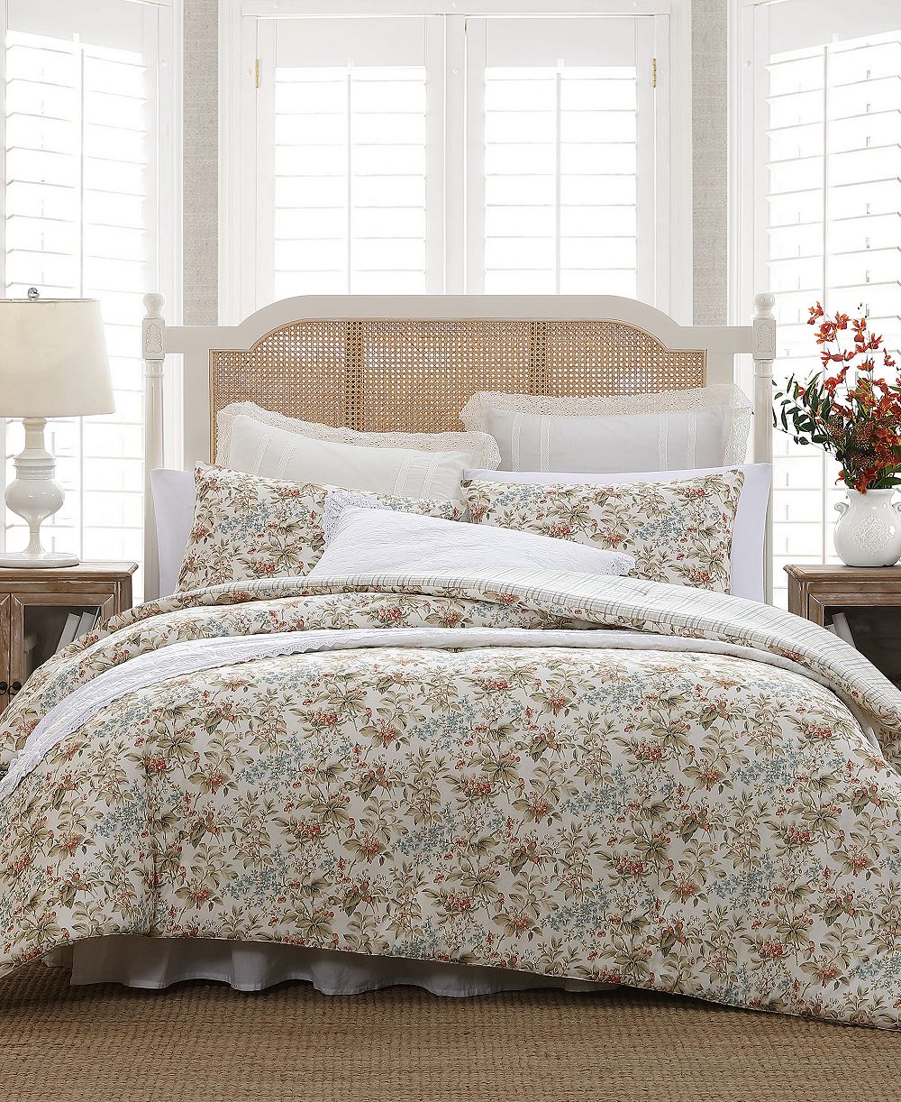 Laura Ashley Bramble Floral хлопковый комплект постельного белья 3 шт., Full/Queen