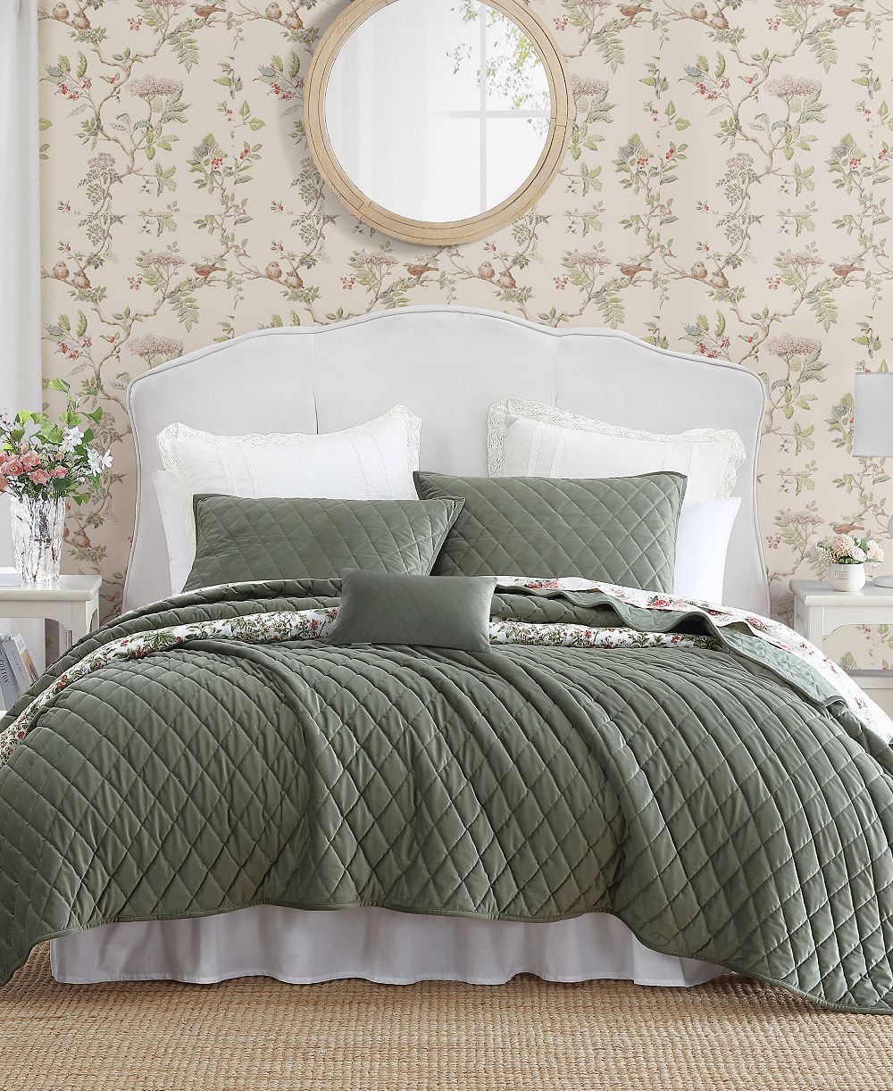 Laura Ashley Solid Diamond Stitch Velvet 4-Piece Quilt Set, Full/Queen