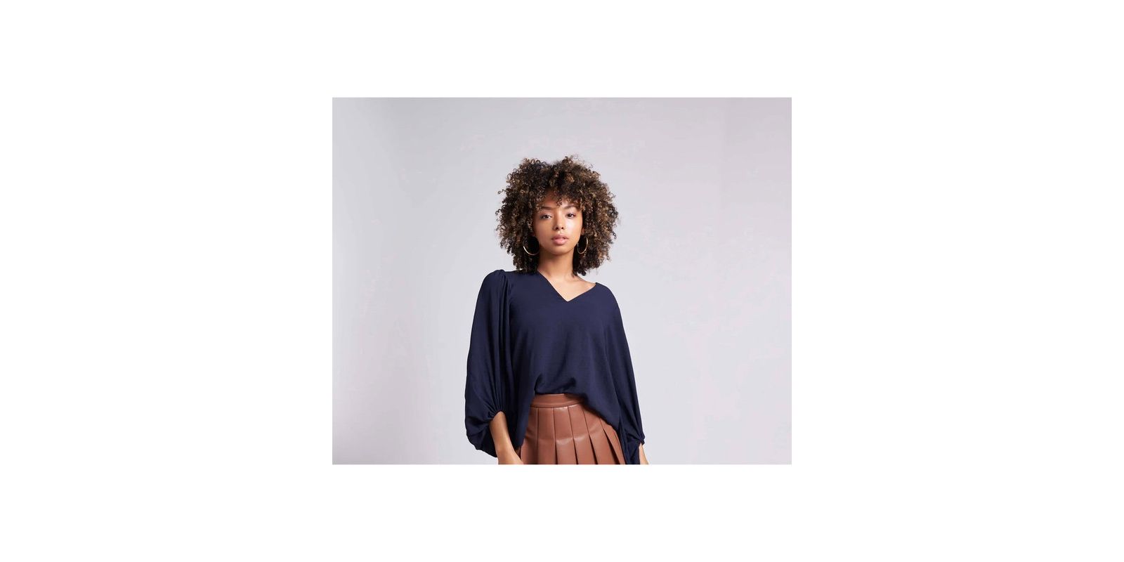 Женская блузка Caldwell Collection Salem Oversized с V-образным вырезом и рукавами-баллонами
