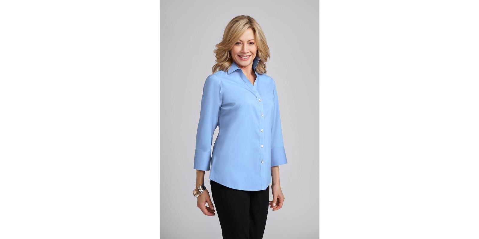 Женская блузка Caldwell Collection Madie 3/4 Sleeve No Iron с V-образным вырезом и опциональными откидными манжетами