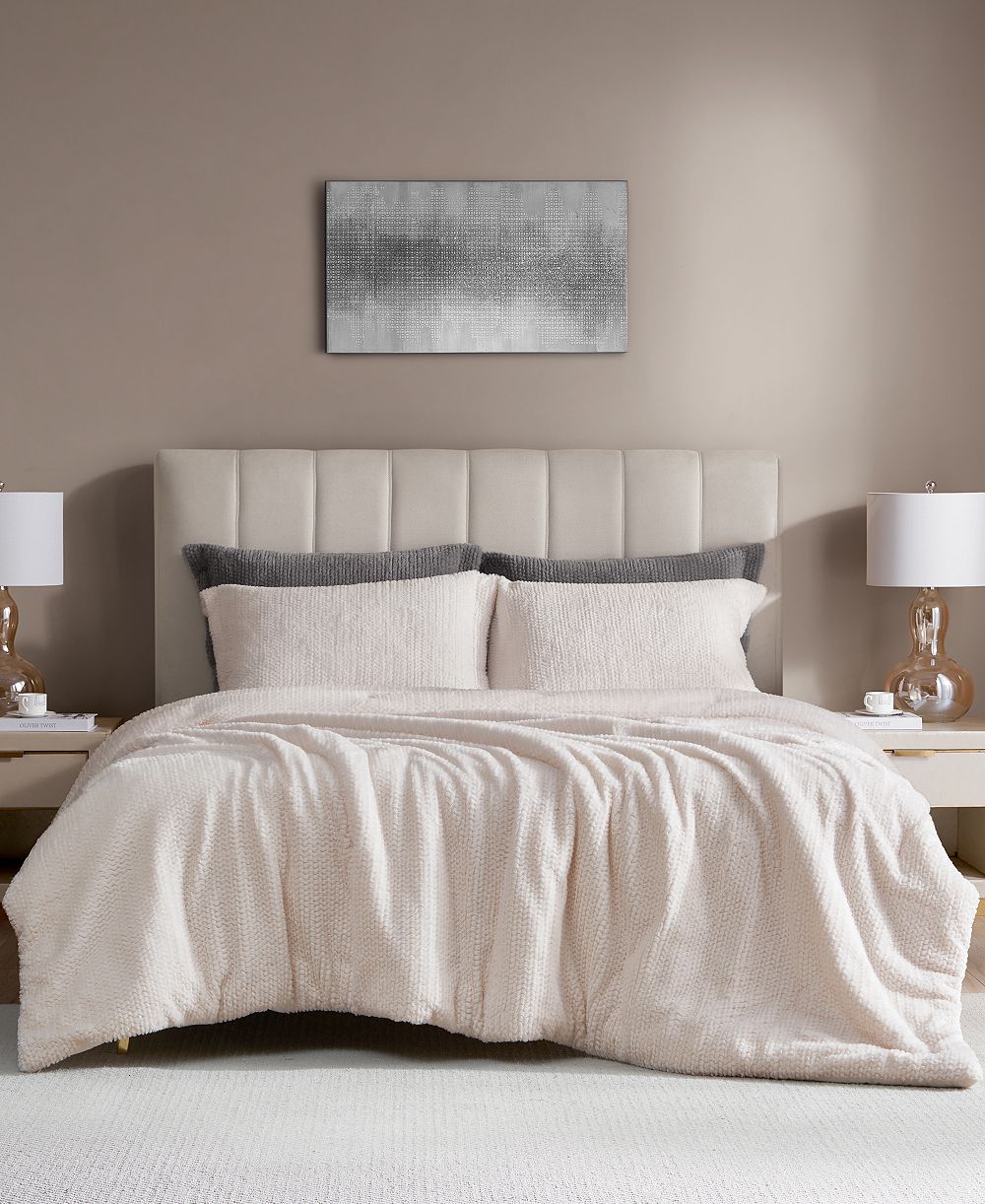 Royal Luxe Faux Fur to Mink Reversible 3 Piece Comforter Set, King