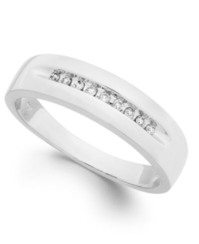 Мужское кольцо с бриллиантом и матовой отделкой в 10k Gold (1/10 ct. t.w.)