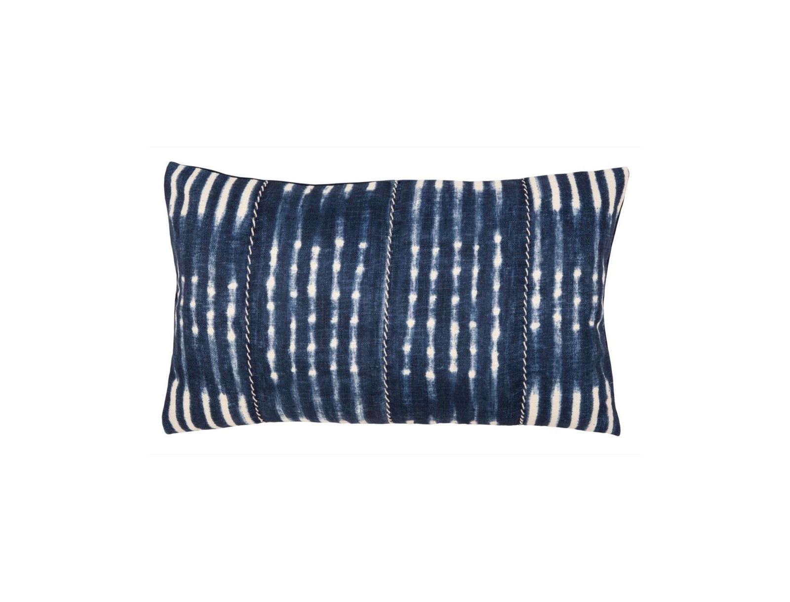 Safavieh Laurena 12" x 20" Pillow