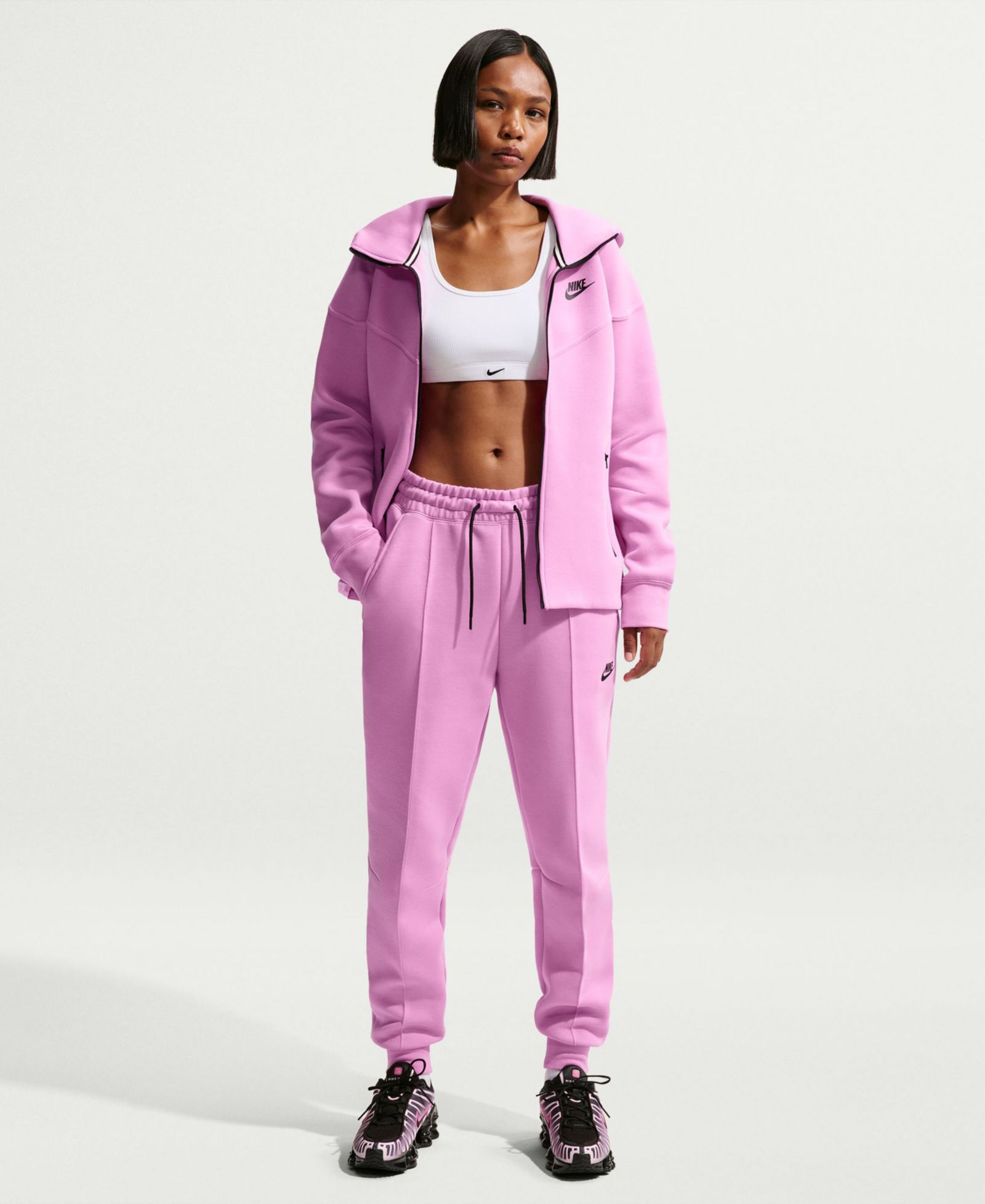 Nike Women's Sportswear Tech Fleece Mid-Rise Jogger Pants