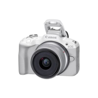 Зеркальная камера Canon EOS R50 с объективом 18-45mm