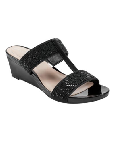 Женские босолежки Bandolino Women's Iluvit Embellished T-Strap Wedge Sandals