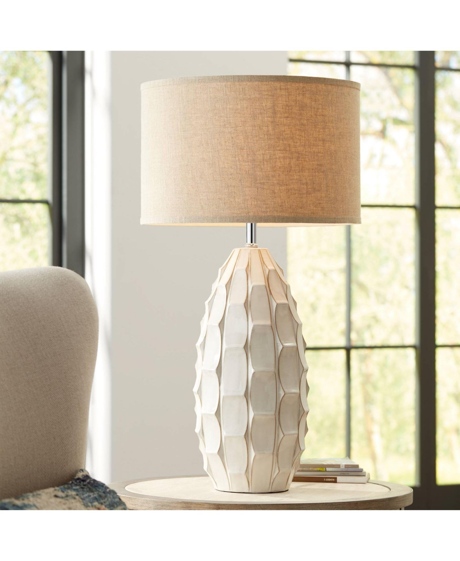 Possini Euro Design современная настольная лампа, 32 3/4" белая керамика, бежевый тканевый абажур