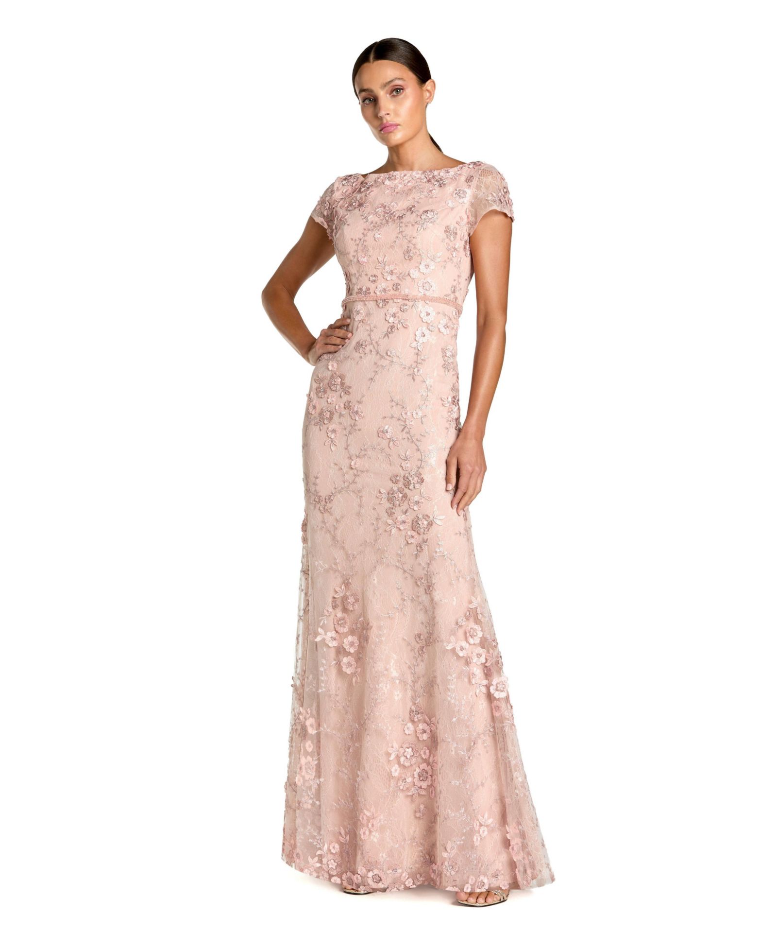 Mac Duggal Women's Floral Applique Boat Neck Cap Sleeve Gown
