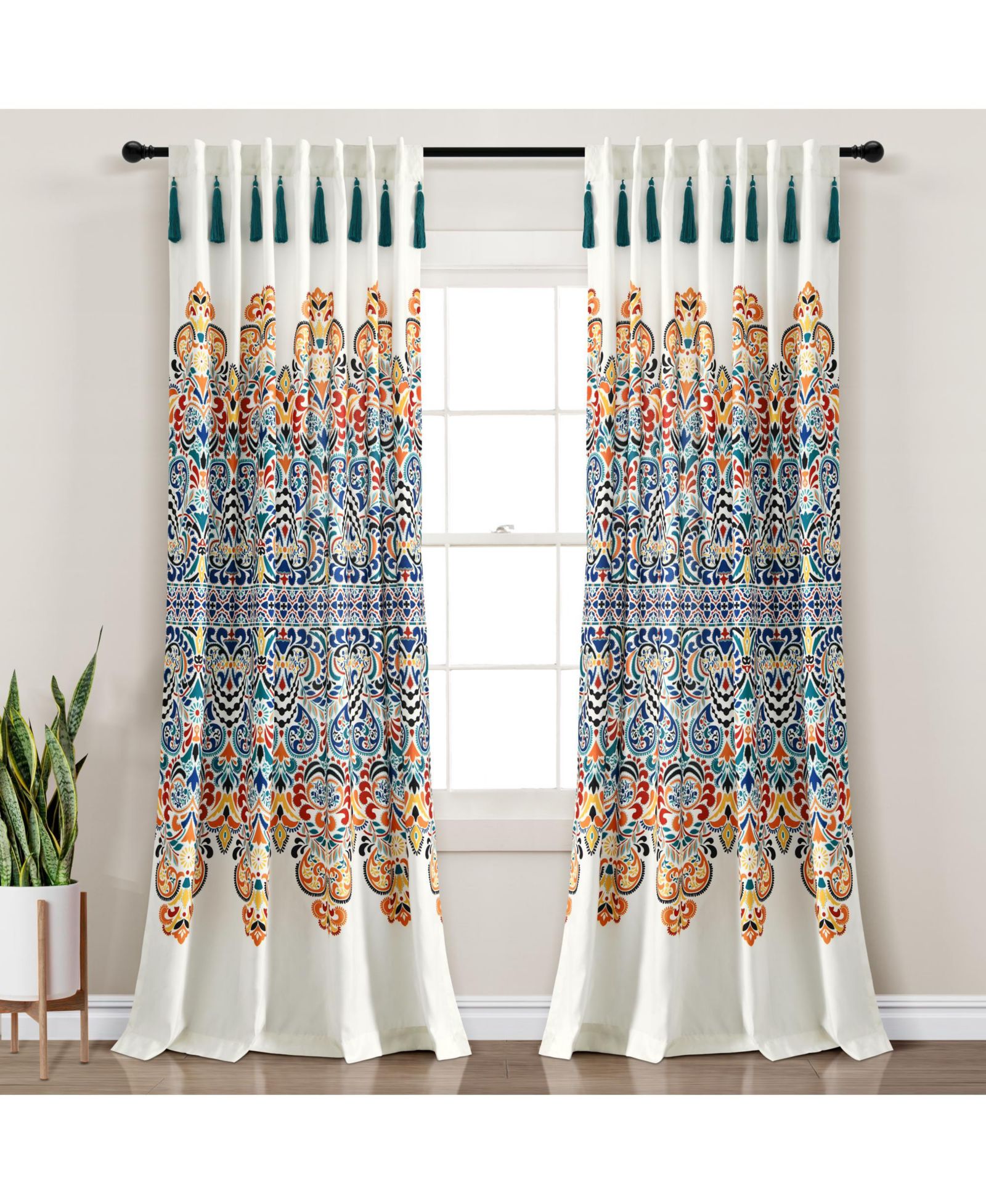 Шторы Lush Decor Boho Medallion Window Curtain Panels