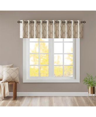 Madison Park Saratoga Fretwork Print, 18-inch valances for windows for Living Room, 50"W x 18"L