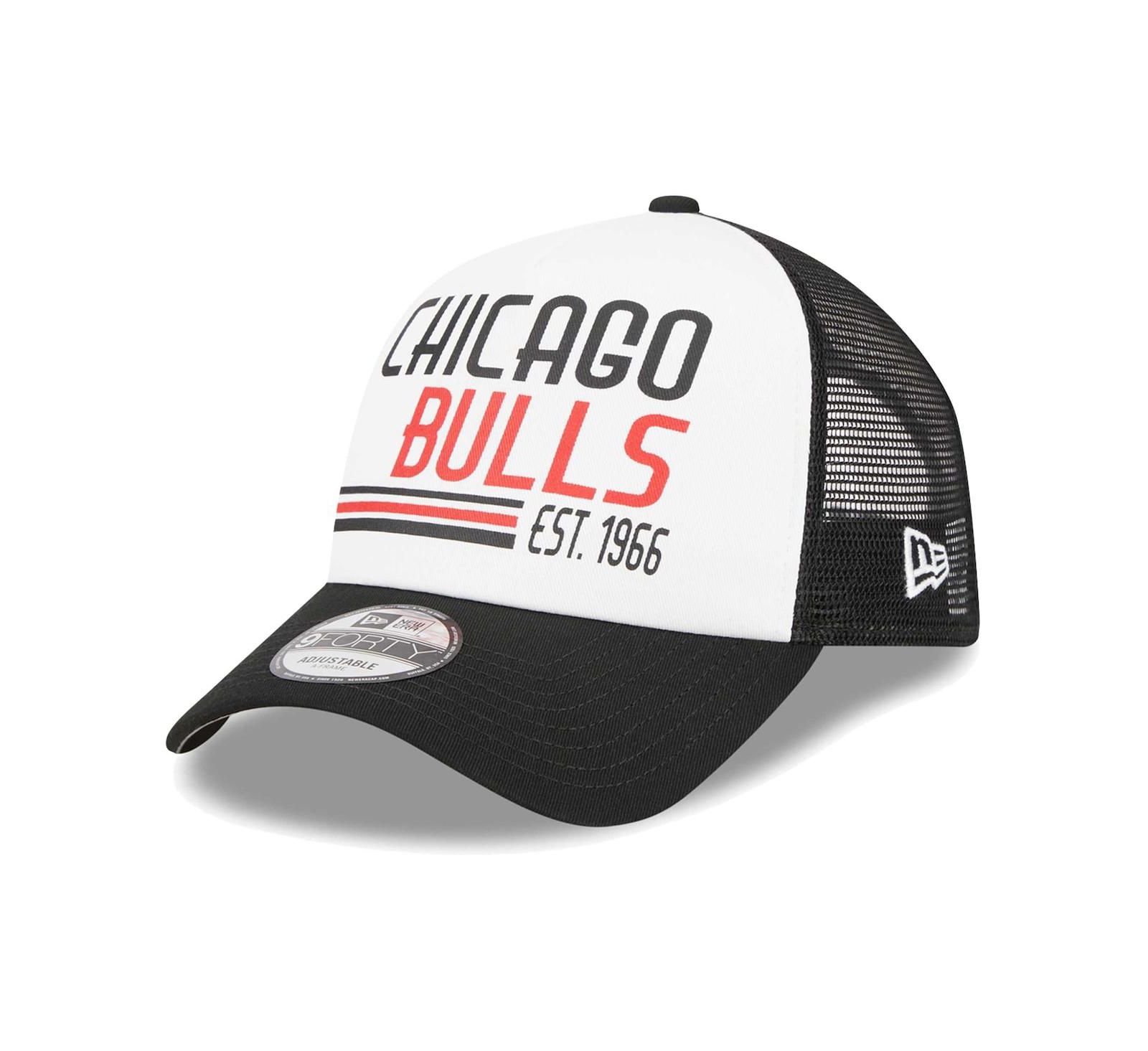 Men's New Era White Chicago Bulls Lift Pass Foam Front Trucker 9FORTY Adjustable Hat