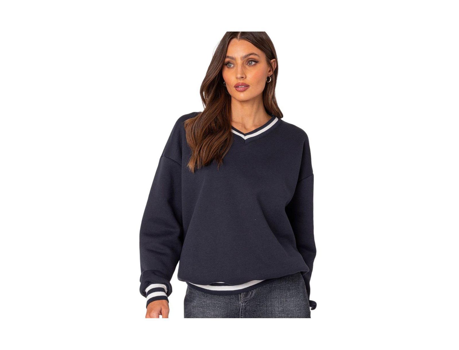 Edikted Women's Caryn oversized v neck sweatshirt