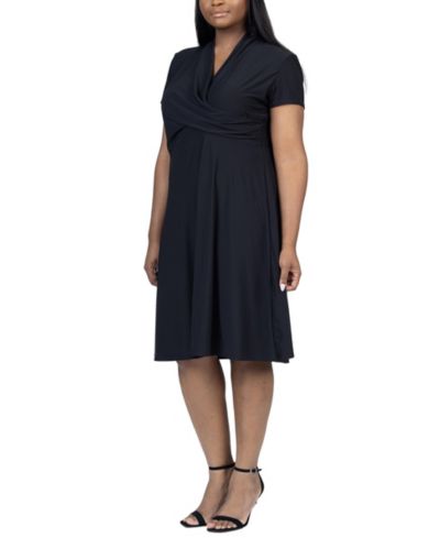 Платье с запахом Plus Size 24seven Comfort Apparel с коротким рукавом