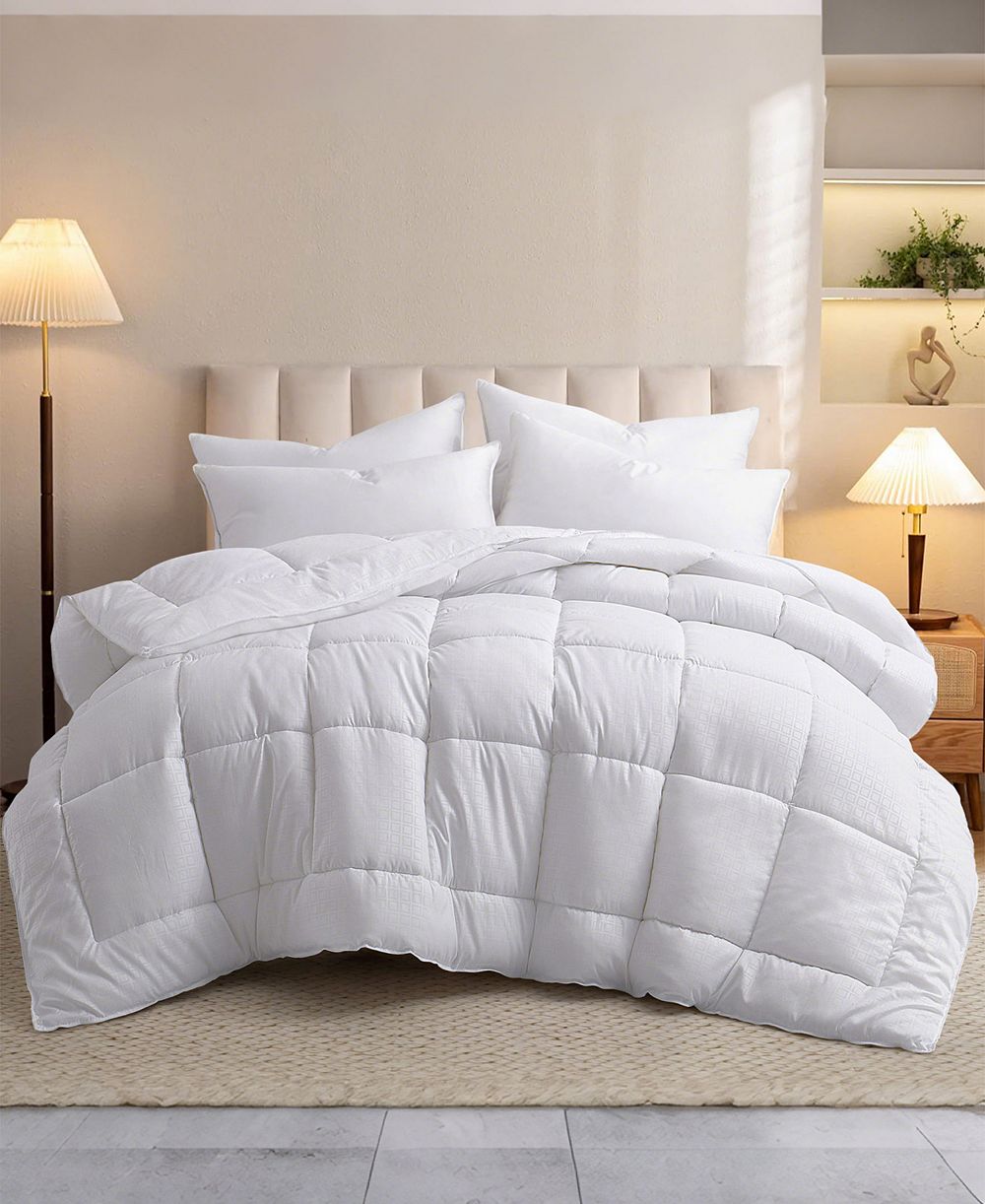 Unikome All Season Machine Washable Comforter, Twin