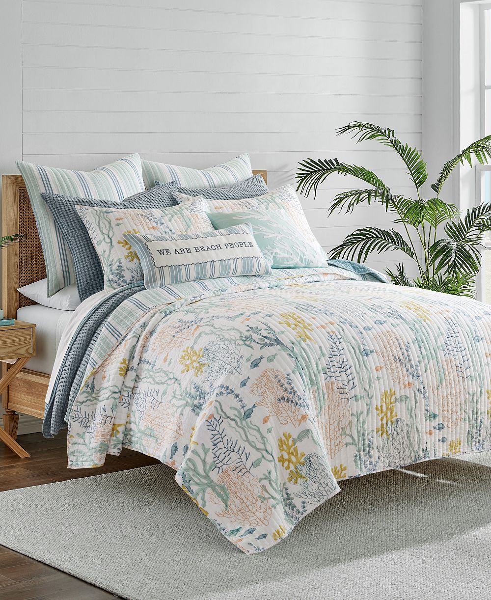Levtex Home Ocean Meadow Reversible 2-Pc. Quilt Set, Twin/Twin XL