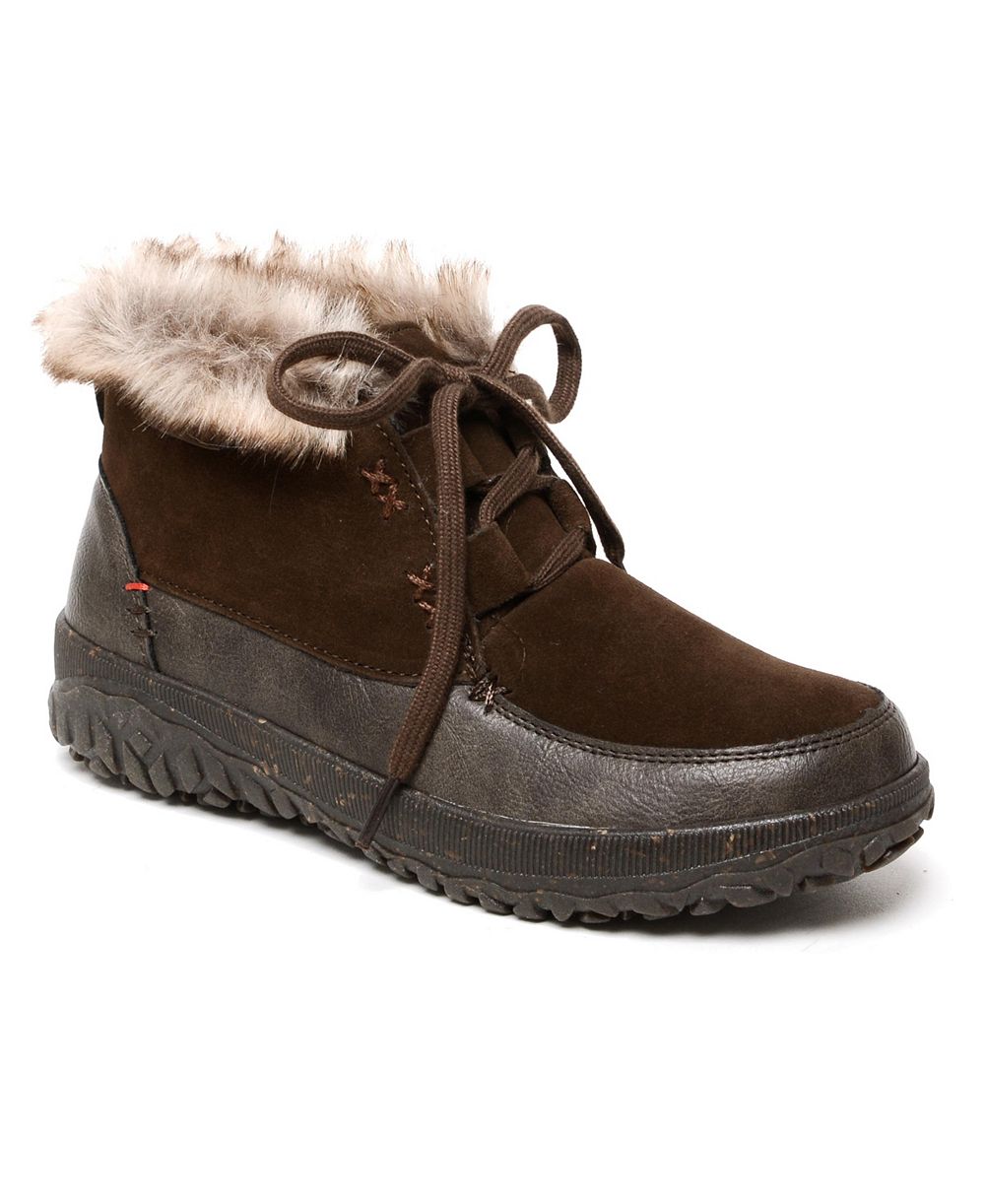 Minnetonka Women's Tinley Lace-up Suede Ankle Boots